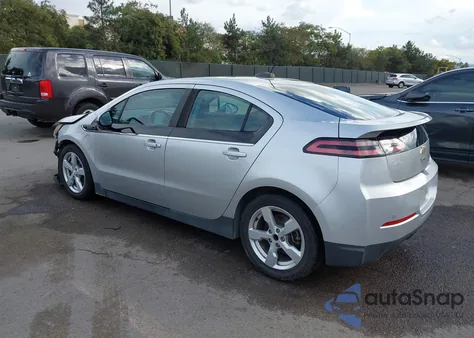 2015 Chevrolet Volt z USA, uszkodzony, nr VIN 1G1RD6E44FU121098